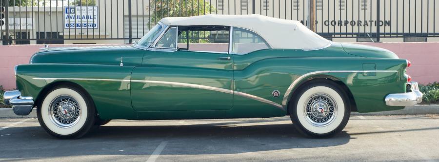  Buick Skylark Convertible Coupe 1953 года  (фото 14 из 18)